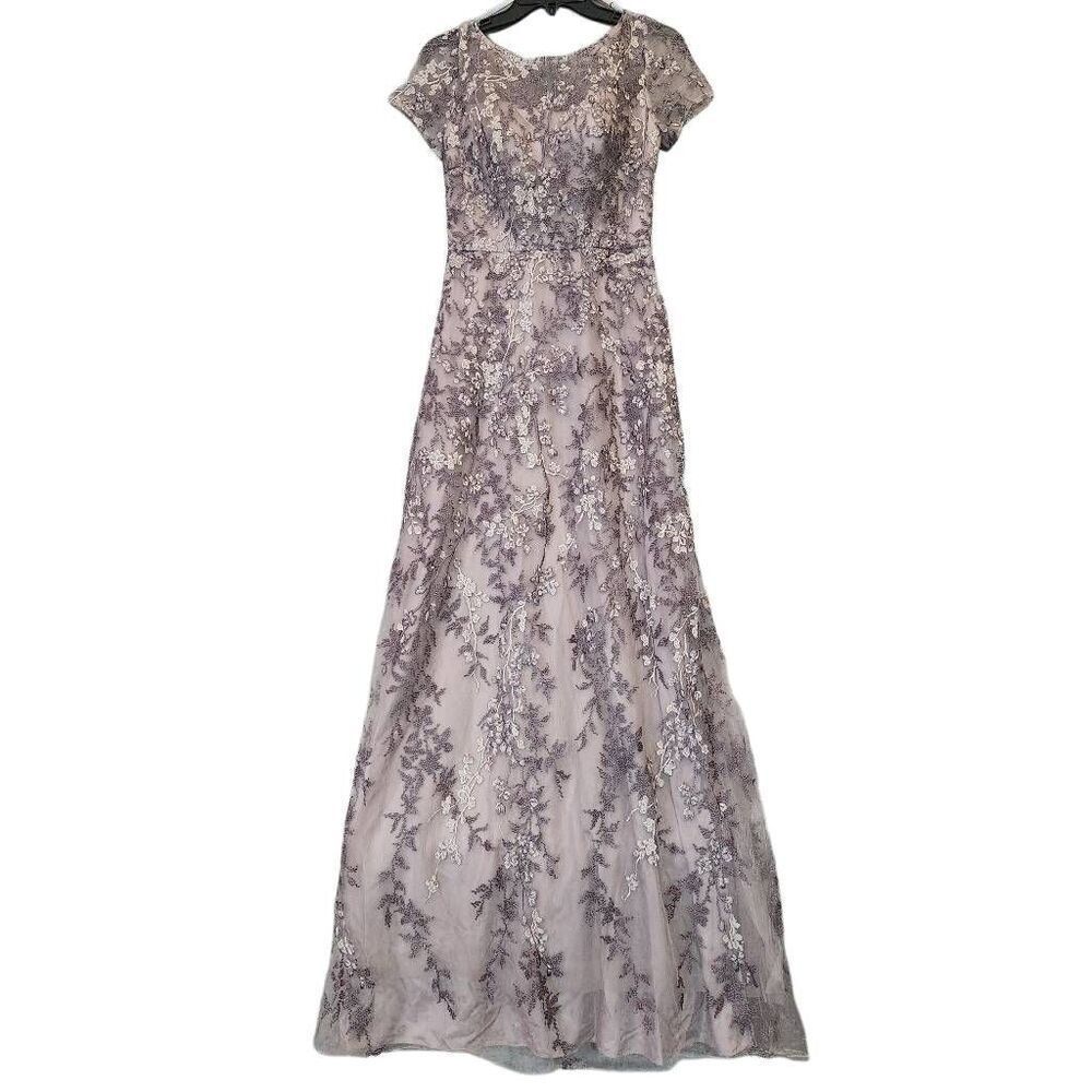 Women's La Femme Dusty Lilac Floral‎ Evening Dress Size 4